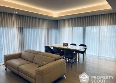 2-BR Apt. near BTS Chit Lom