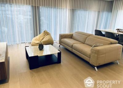 2-BR Apt. near BTS Chit Lom