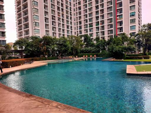 Condo for Rent at The Parkland Srinakarin