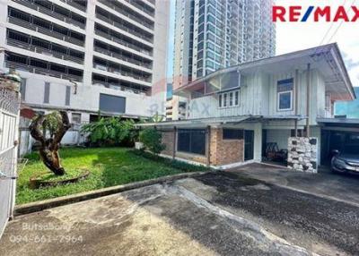 146 Sqm. Land listed for ฿ 100,000.