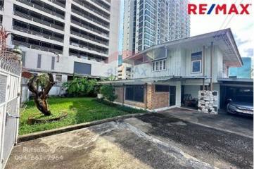 146 Sqm. Land listed for ฿ 100,000.