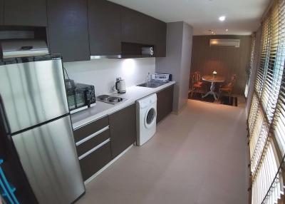 2 bed Condo in 59 Heritage Khlong Tan Nuea Sub District C020553