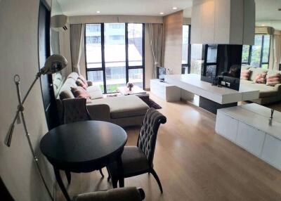 1 bed Condo in O2 Hip Pathum Wan District C020551