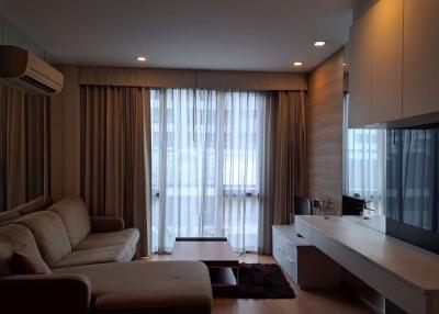 1 bed Condo in O2 Hip Pathum Wan District C020551