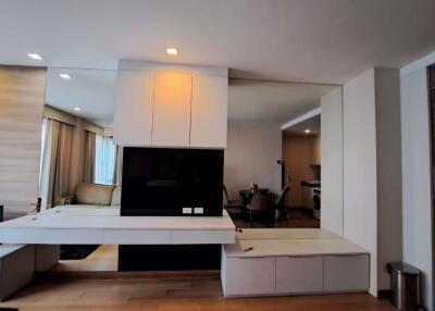 1 bed Condo in O2 Hip Pathum Wan District C020551