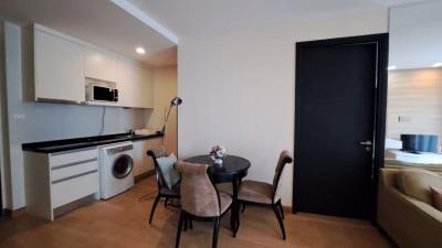 1 bed Condo in O2 Hip Pathum Wan District C020551