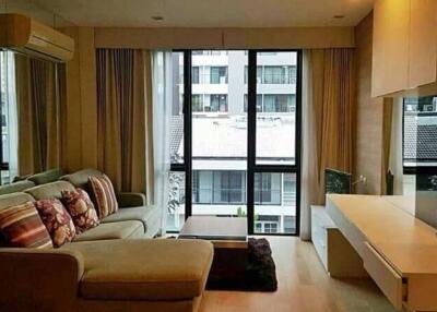 1 bed Condo in O2 Hip Pathum Wan District C020551