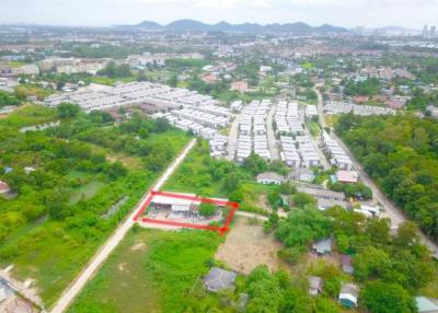 Land for sale in Sriracha, beautiful plot, Soi Surasak School. Near J-Park Mall, Sriracha, Chonburi