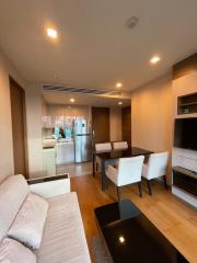 For RENT : The Address Sathorn / 2 Bedroom / 2 Bathrooms / 66 sqm / 38000 THB [R12220]
