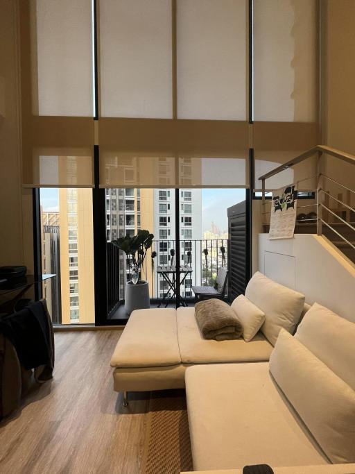 For SALE : Ideo Mobi Asoke / 1 Bedroom / 2 Bathrooms / 47 sqm / 10500000 THB [S12219]