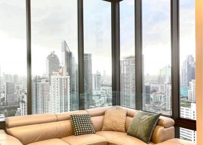 2-BR Condo at Ashton Silom near BTS Chong Nonsi