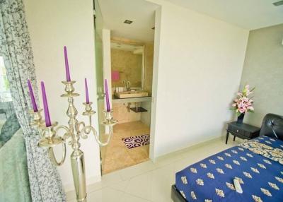 Condo for rent in Pattaya, Laguna Heights, Pattaya, large room Pattaya city center