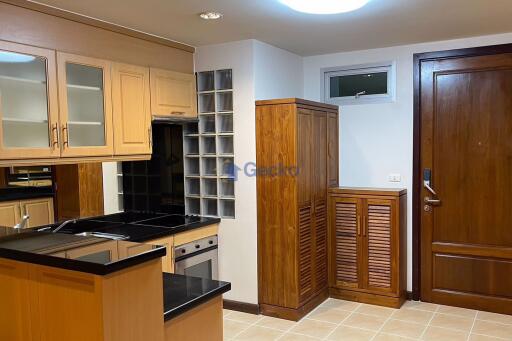 2 Bedrooms Condo in Regent Pratumnak South Pattaya C011275