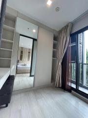 For SALE : Life One Wireless / 1 Bedroom / 1 Bathrooms / 35 sqm / 6390000 THB [S12227]