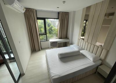 For SALE : Life One Wireless / 1 Bedroom / 1 Bathrooms / 35 sqm / 6390000 THB [S12227]