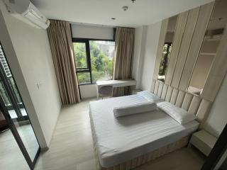 For SALE : Life One Wireless / 1 Bedroom / 1 Bathrooms / 35 sqm / 6390000 THB [S12227]