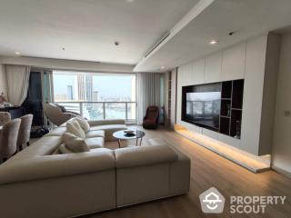 3-BR Condo at The River Condominium near BTS Saphan Taksin