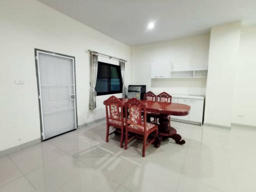 Townhome for sale, Palm Hill Suea Village, Sriracha, Chonburi.