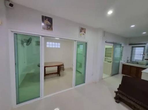 Single house for sale in Sriracha, Crystal Plus, Nong Yai Bu-Sriracha, near Robinson Sriracha.