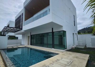 3 Bed 3 Bath 200 SQ.M. Villa For Sale Casa Riviera Phuket