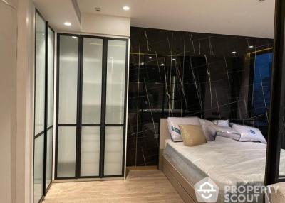 1-BR Condo at Muniq Sukhumvit 23 near MRT Sukhumvit