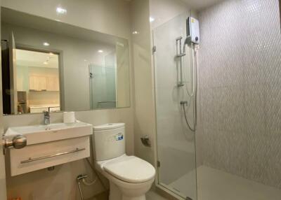 2 bed Condo in Life Sukhumvit 48 Phra Khanong Sub District C016677