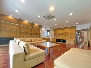 4-Bedrooms single house with garden in secure compound - Sathorn