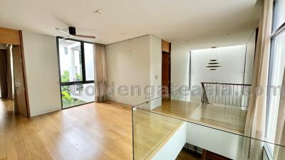 4-Bedrooms Single Modern House with private swimming pool in Compound - Sukhumvit soi 31