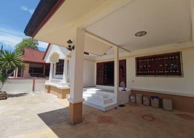 Single house for sale in Pattaya Prinsiri Village Soi Nong Ket Yai, Nong Pla Lai, Bang Lamung, Chonburi