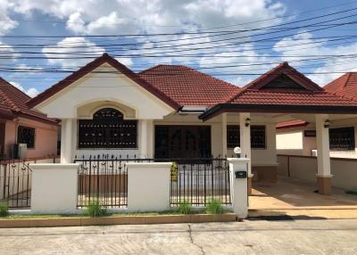 Single house for sale in Pattaya Prinsiri Village Soi Nong Ket Yai, Nong Pla Lai, Bang Lamung, Chonburi