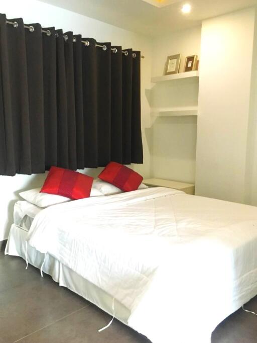 Modern 1 bedroom Apartment in Pratamnak for rent