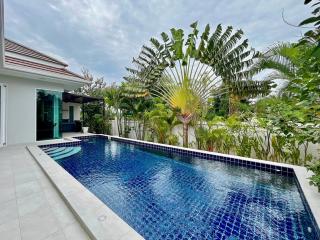 Woodlands : Well Maintain 3 Bedroom Pool Villa