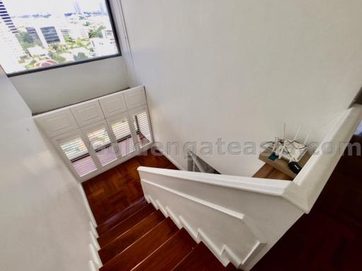 3-Bedrooms plus study room Duplex Apartment - Phaholyothin - Ari