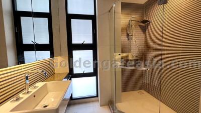 Modern luxurious 4-Bedrooms plus Study Apartment - Sukhumvit soi 31