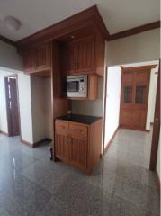 Sithakarn Condominium 3 bedroom condo for sale