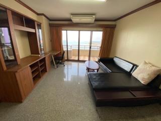 Condo for rent, Sriracha Eastern Tower, in the heart of Sriracha city, beautiful sea view.