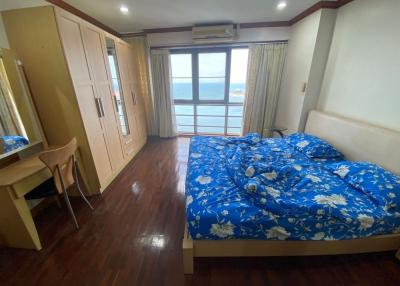 Condo for rent, Sriracha, Eastern Tower Condominium, large room, beautiful sea view.