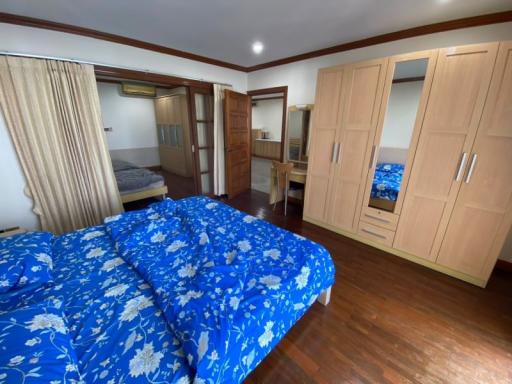 Condo for rent, Sriracha, Eastern Tower Condominium, large room, beautiful sea view.