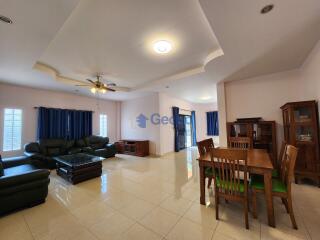 3 Bedrooms House in Jomtien Garden Village East Pattaya H001931