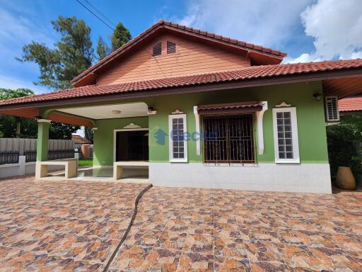 3 Bedrooms House in Jomtien Garden Village East Pattaya H001931