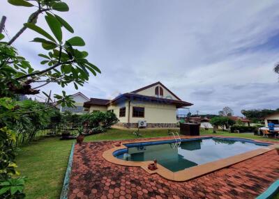 4 Bedrooms House East Pattaya H010393