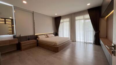 House for Rent at Mantana Bangna - Wongwean