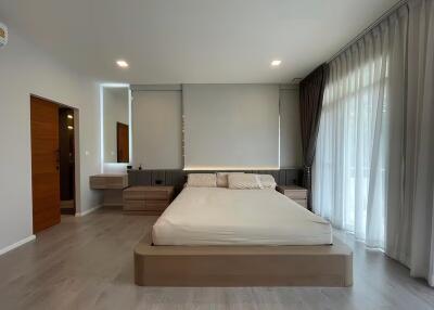 House for Rent at Mantana Bangna - Wongwean