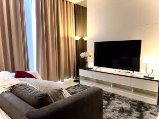 Condo for Rent at Noble Phloen Chit