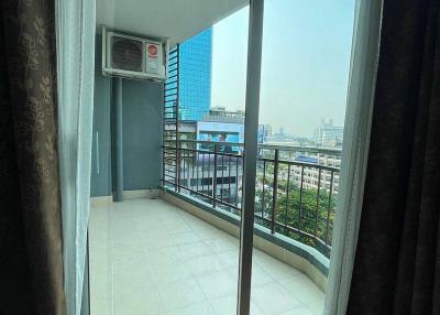 2-BR Condo at Supalai Park Ekamai - Thonglor near ARL Ramkhamhaeng