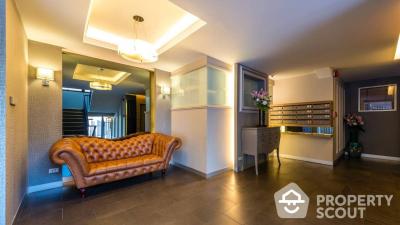 2-BR Apt. near BTS Phloen Chit (ID 514489)