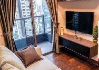 1 bed Condo in The Lumpini 24 Khlongtan Sub District C020582