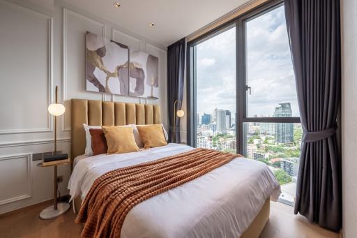 2 bed Condo in BEATNIQ Sukhumvit 32 Khlongtan Sub District C018641