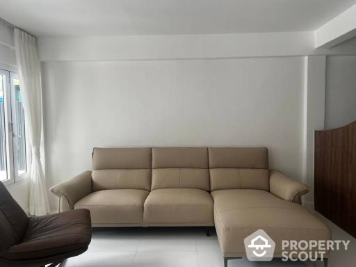 2-BR Townhouse near BTS Udom Suk