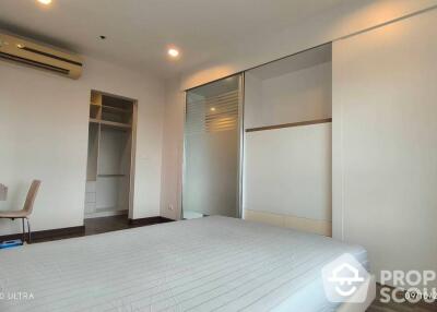 1-BR Condo at Q House Sathorn near BTS Krung Thon Buri